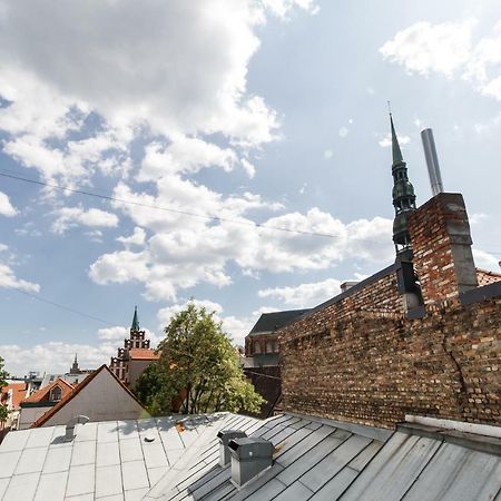 Cozy Studio Mansard Riga Old Town Aptartment, Ac Bagian luar foto