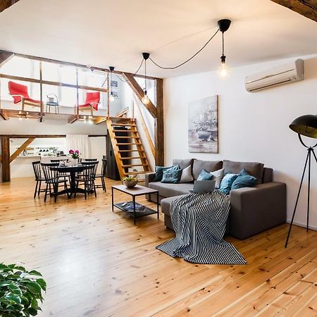 Cozy Studio Mansard Riga Old Town Aptartment, Ac Bagian luar foto