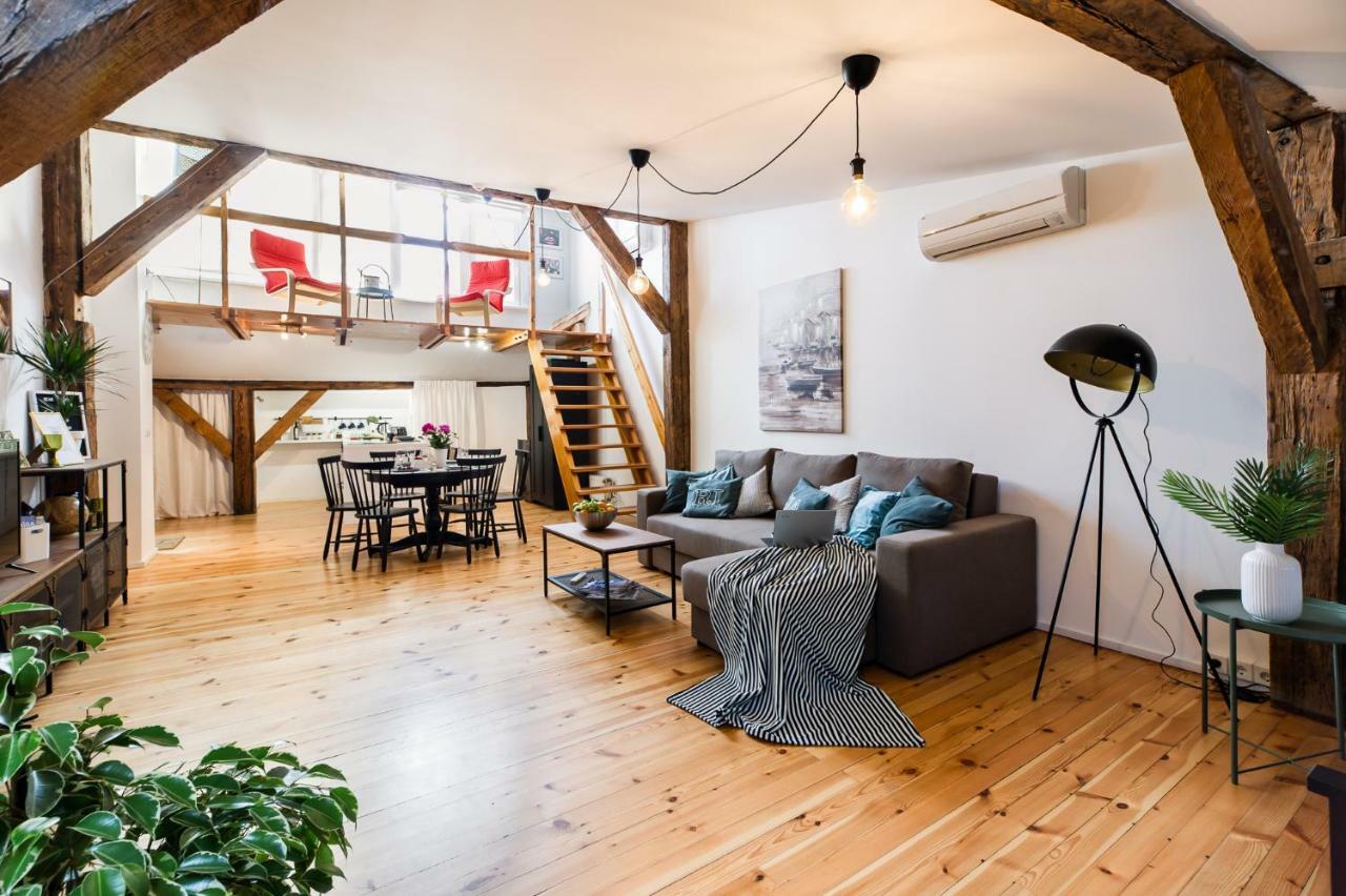 Cozy Studio Mansard Riga Old Town Aptartment, Ac Bagian luar foto