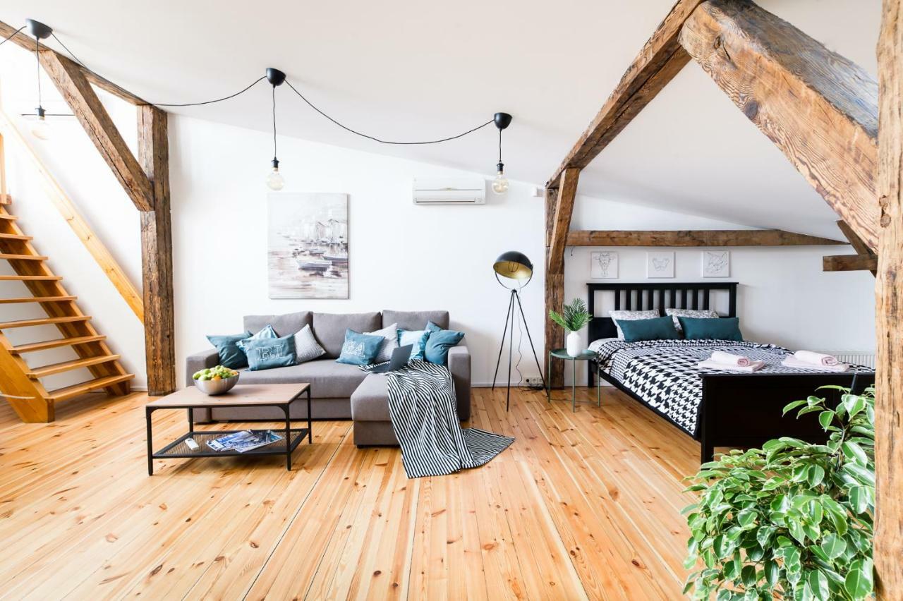 Cozy Studio Mansard Riga Old Town Aptartment, Ac Bagian luar foto