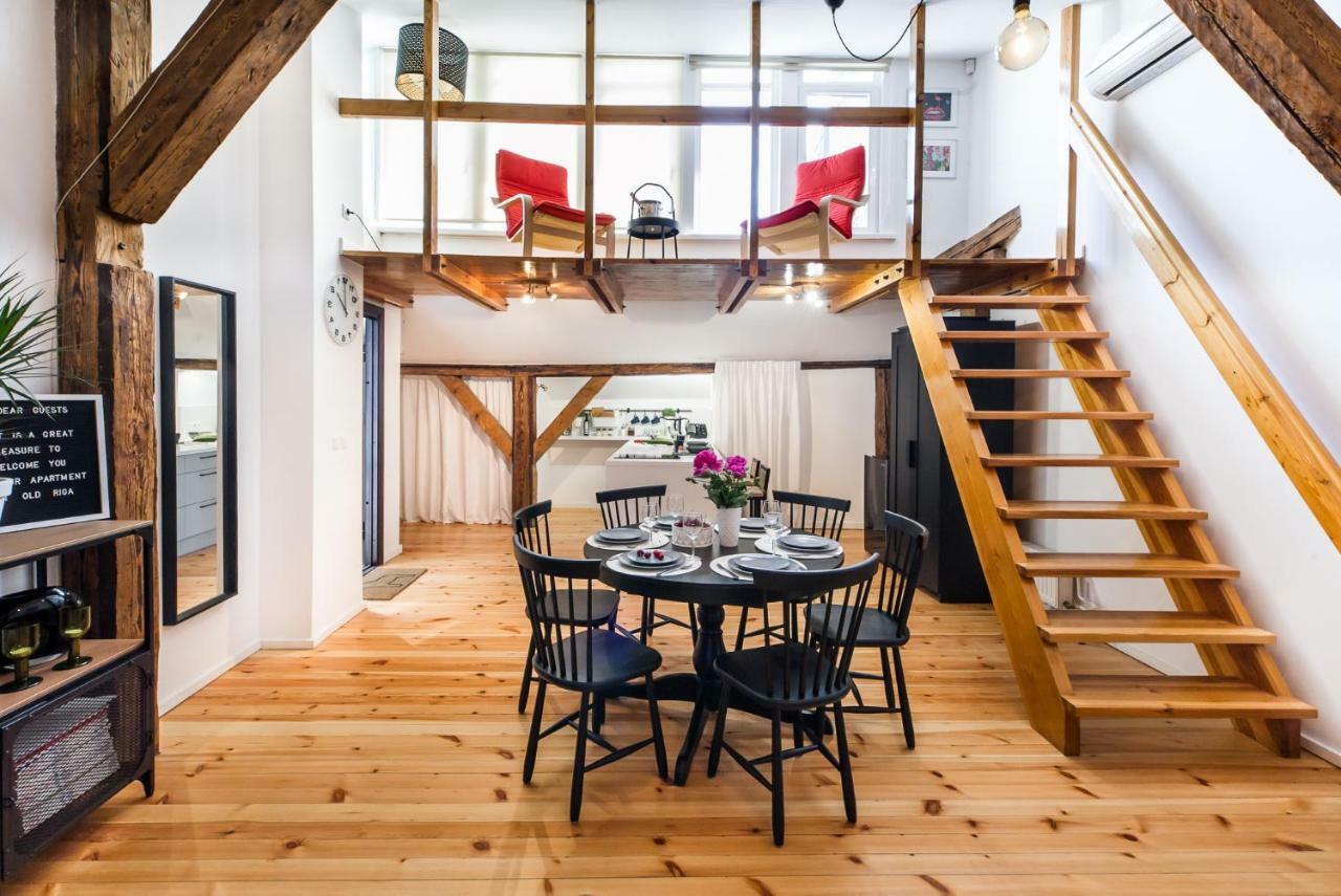 Cozy Studio Mansard Riga Old Town Aptartment, Ac Bagian luar foto