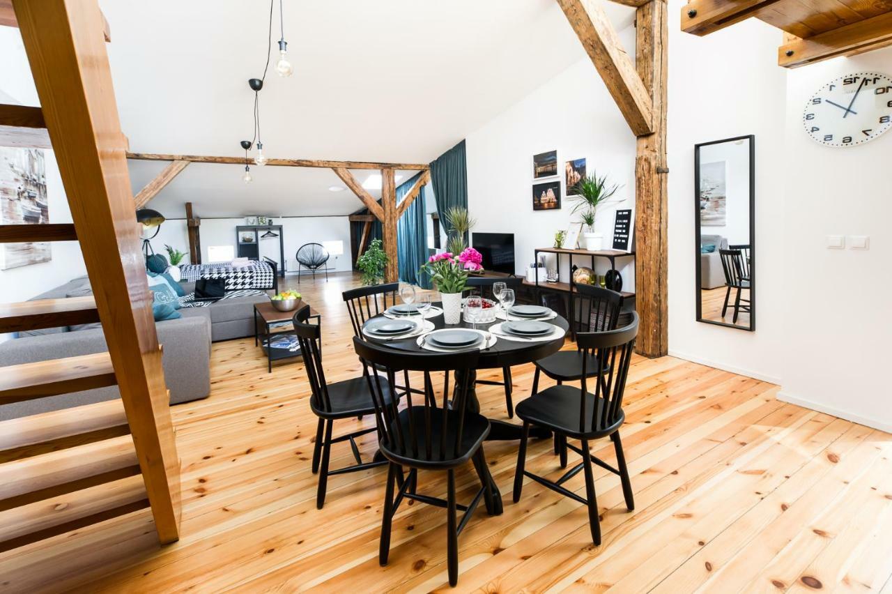 Cozy Studio Mansard Riga Old Town Aptartment, Ac Bagian luar foto