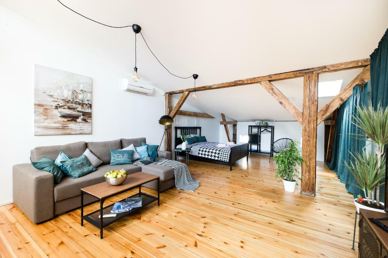Cozy Studio Mansard Riga Old Town Aptartment, Ac Bagian luar foto
