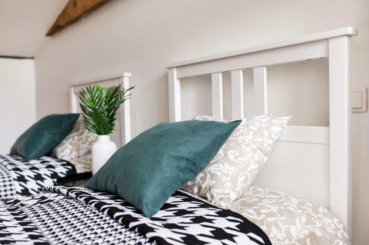 Cozy Studio Mansard Riga Old Town Aptartment, Ac Bagian luar foto