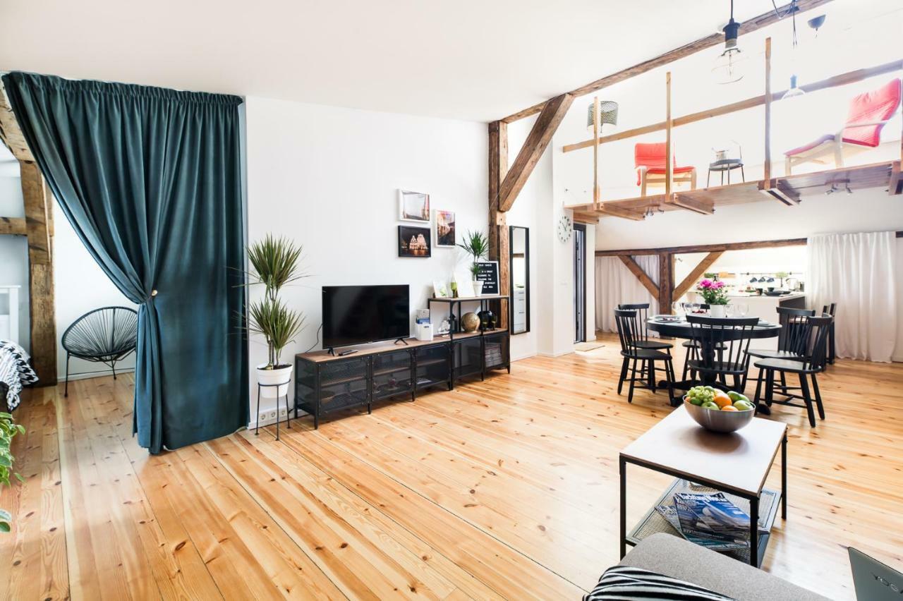 Cozy Studio Mansard Riga Old Town Aptartment, Ac Bagian luar foto
