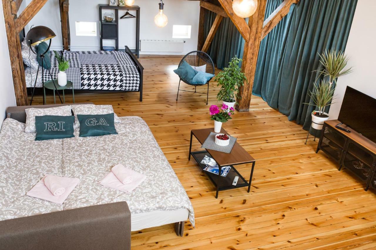 Cozy Studio Mansard Riga Old Town Aptartment, Ac Bagian luar foto